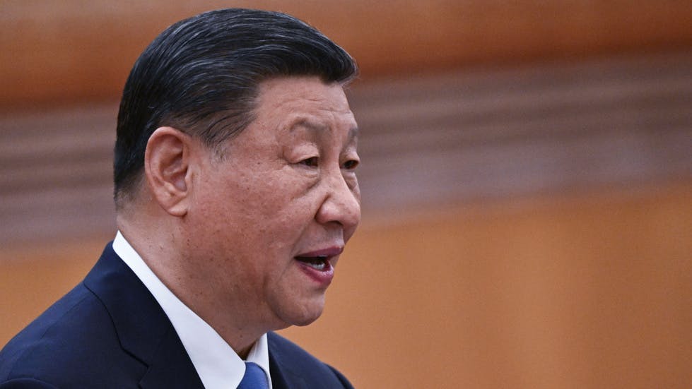 China to hold key political meeting in July