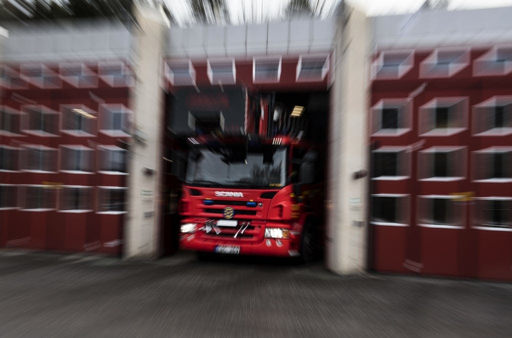 Powerful fire in row house in Åsele – one arrested