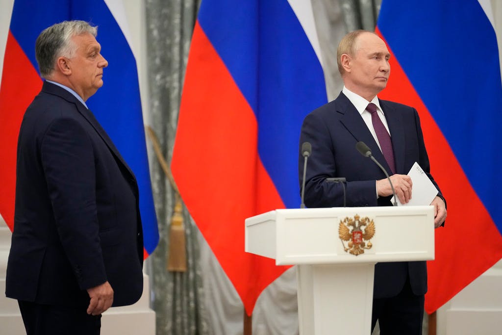 Putin to Orbán: Ukrainian retreat required