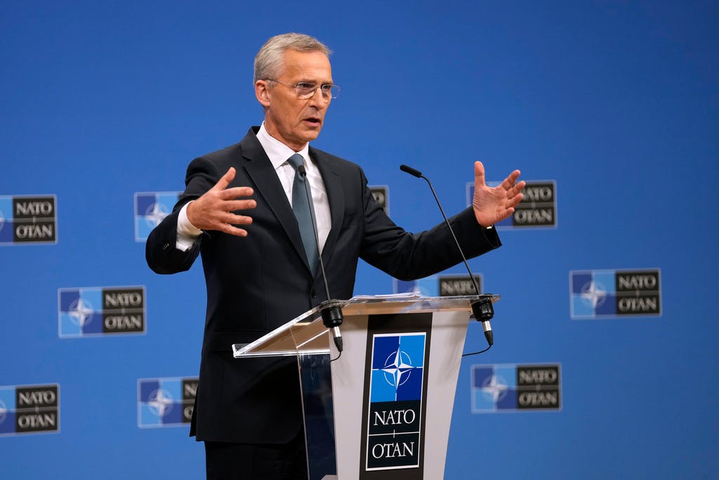 Nato discusses more nuclear weapons on standby