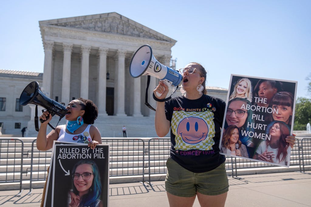 USA's Highest Court: Abortion Pill Remains Available