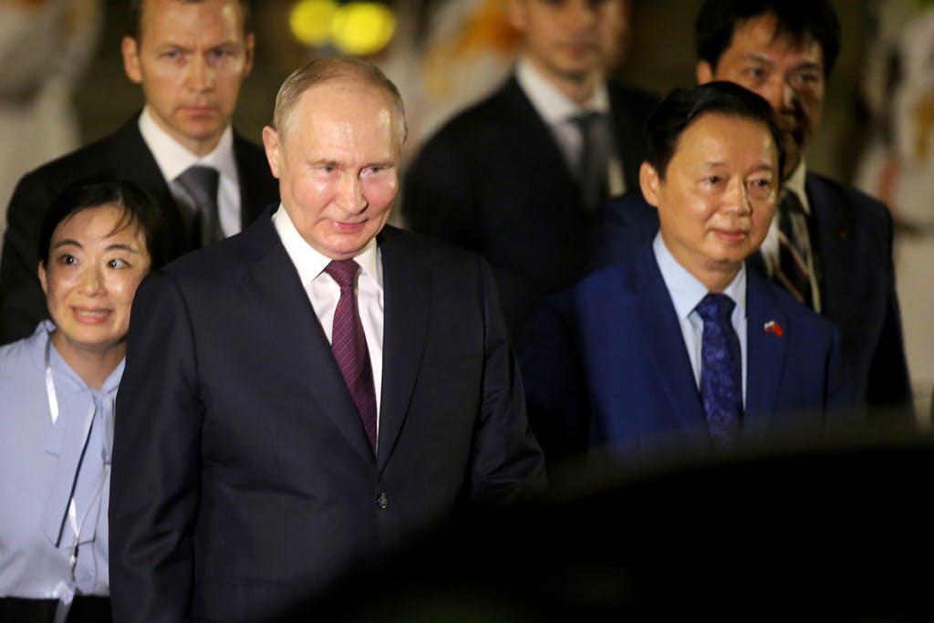 Putin's Asian tour continues – now in Vietnam