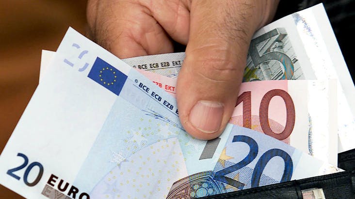 Thousands of euros for honest homeless man