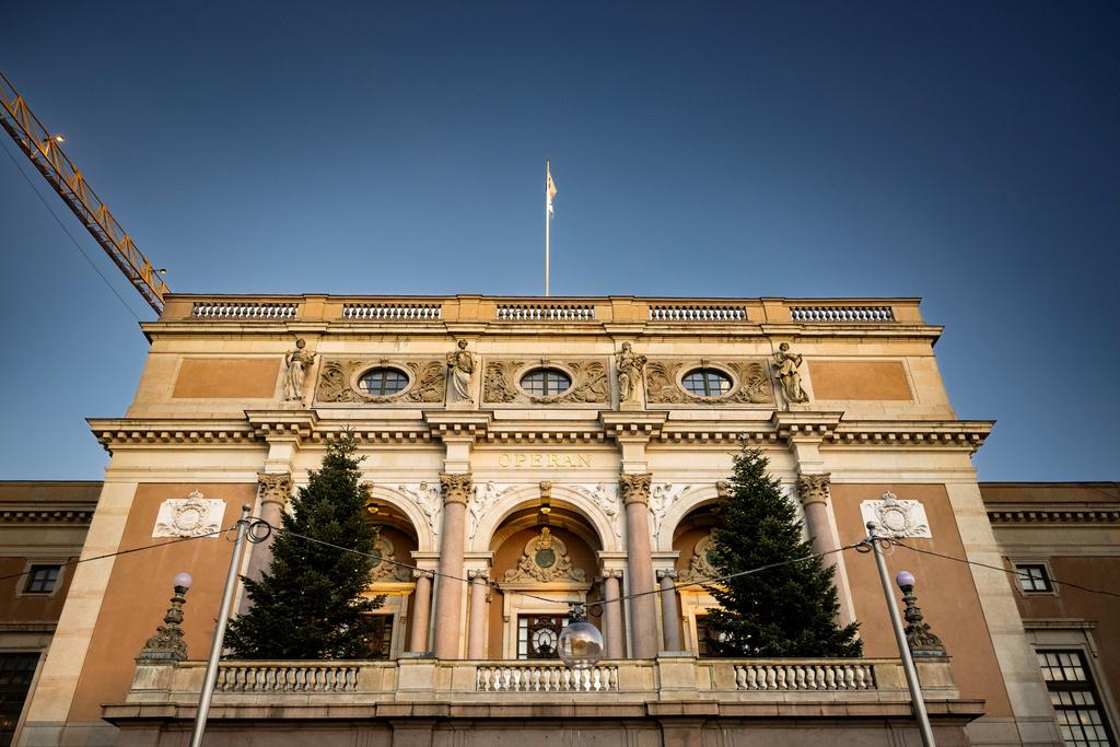 Unexplained Smoke at the Opera