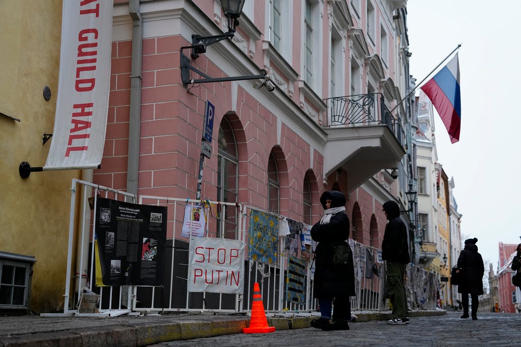 Estonia jails Russian professor for spying