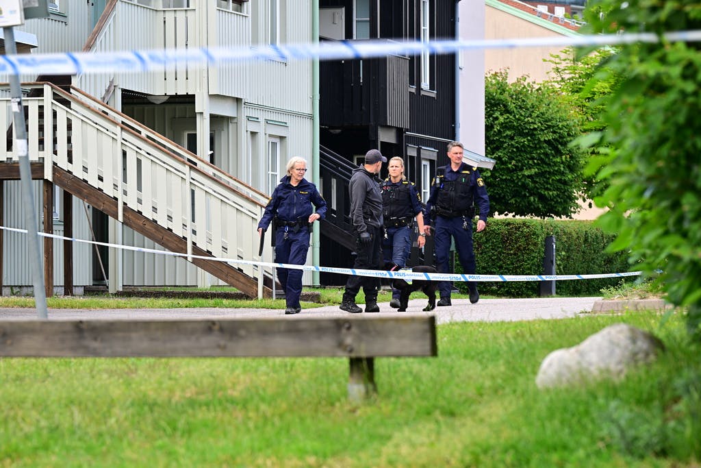 Shots fired at terraced house in Södertälje