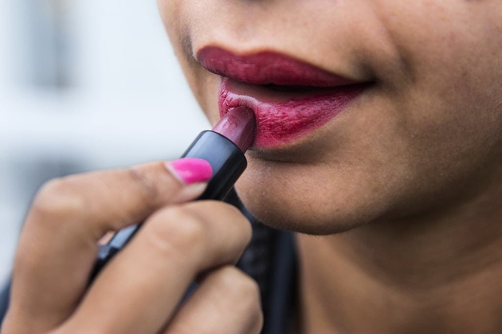 More companies reported for poison in makeup