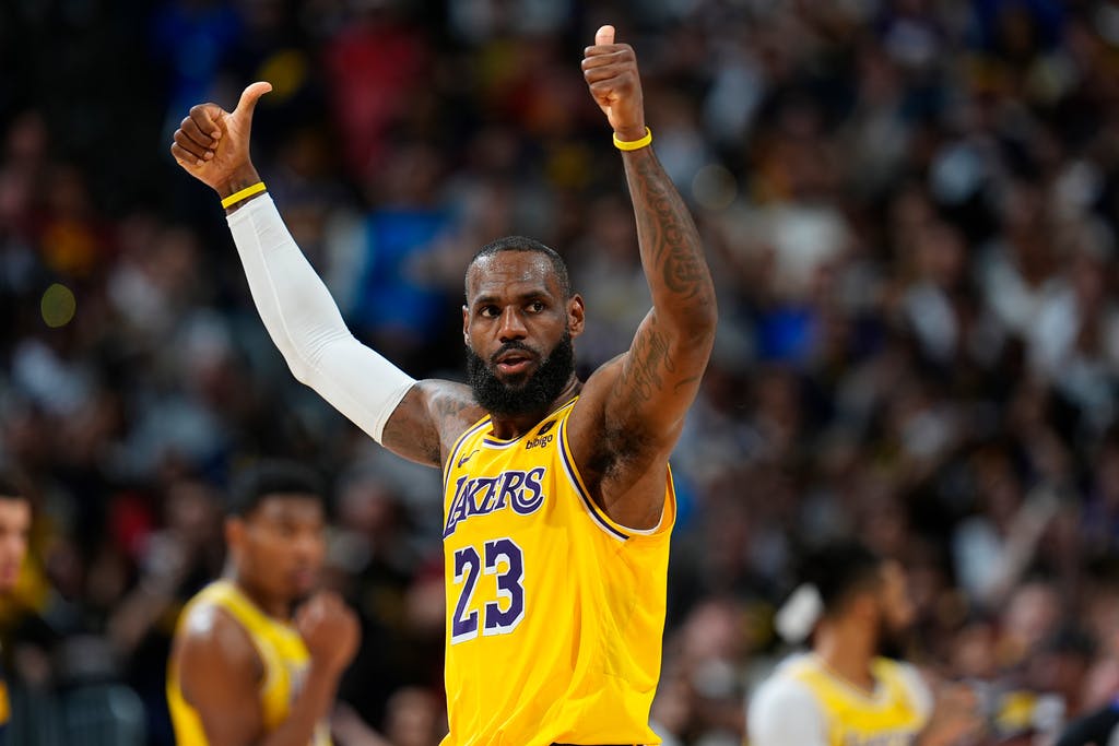 LeBron James signs monster contract with Lakers