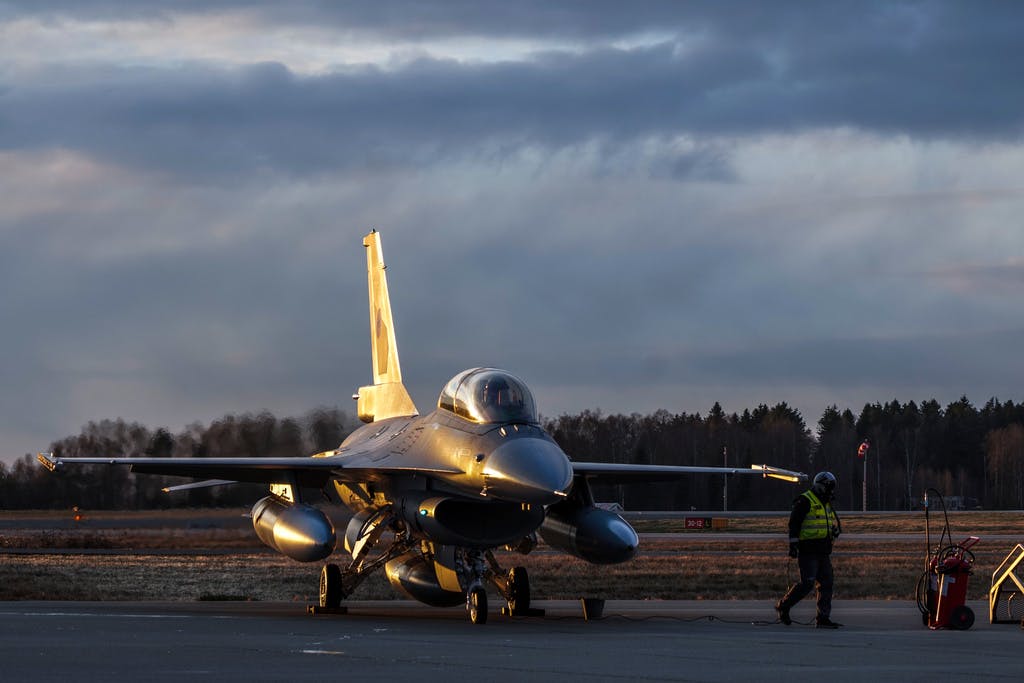 Denmark to Stop Training Ukrainian Fighter Pilots
