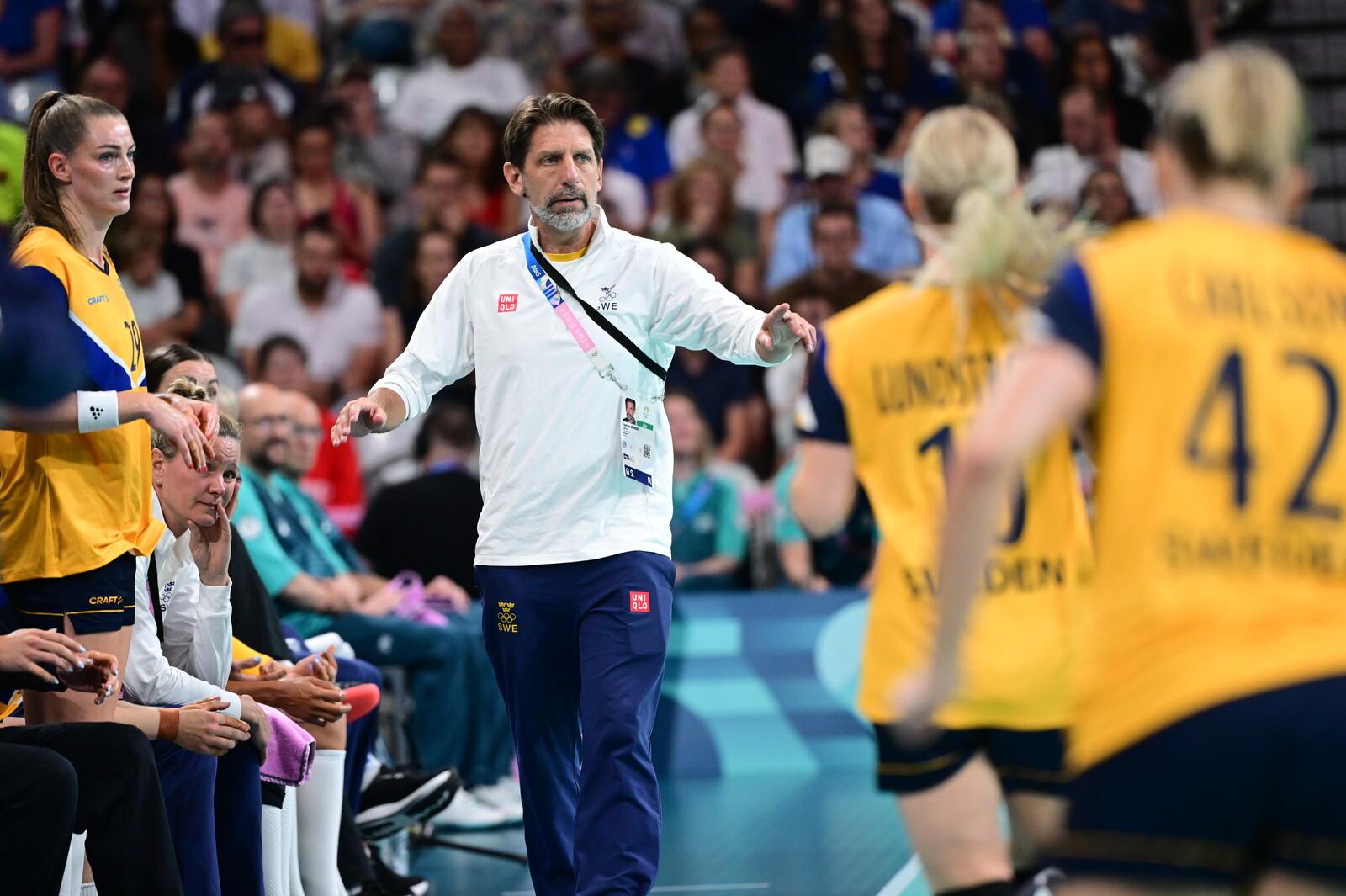 The Women's Handball Team Prepares for European Championship Against Poland