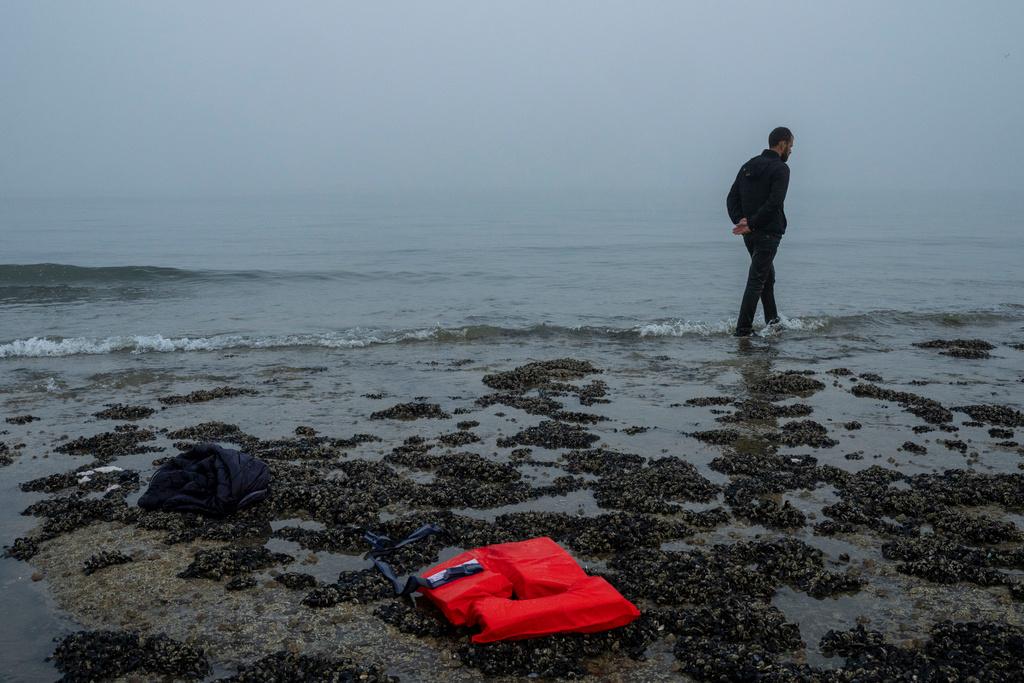 Multiple deaths in the English Channel