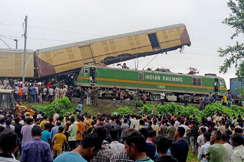 Multiple fatalities in train crash in India