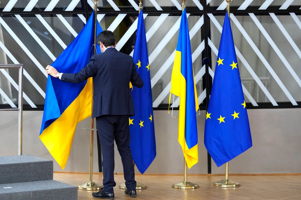 "Historic" – Ukraine begins its EU journey