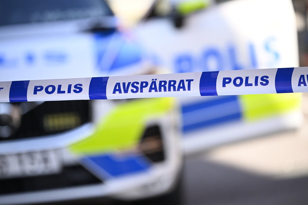 Explosion in residential building in Västra Frölunda