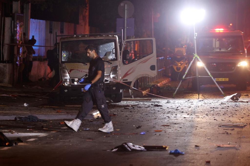 Islamist movements take responsibility for bomb in Tel Aviv