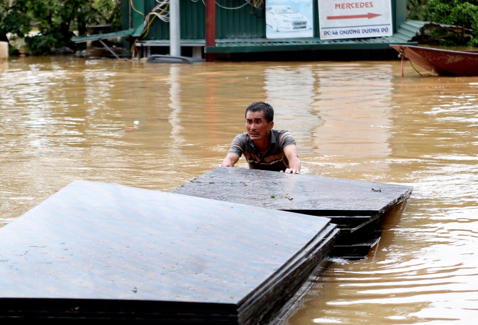 The Threat: Central Hanoi Can Be Submerged Under Water